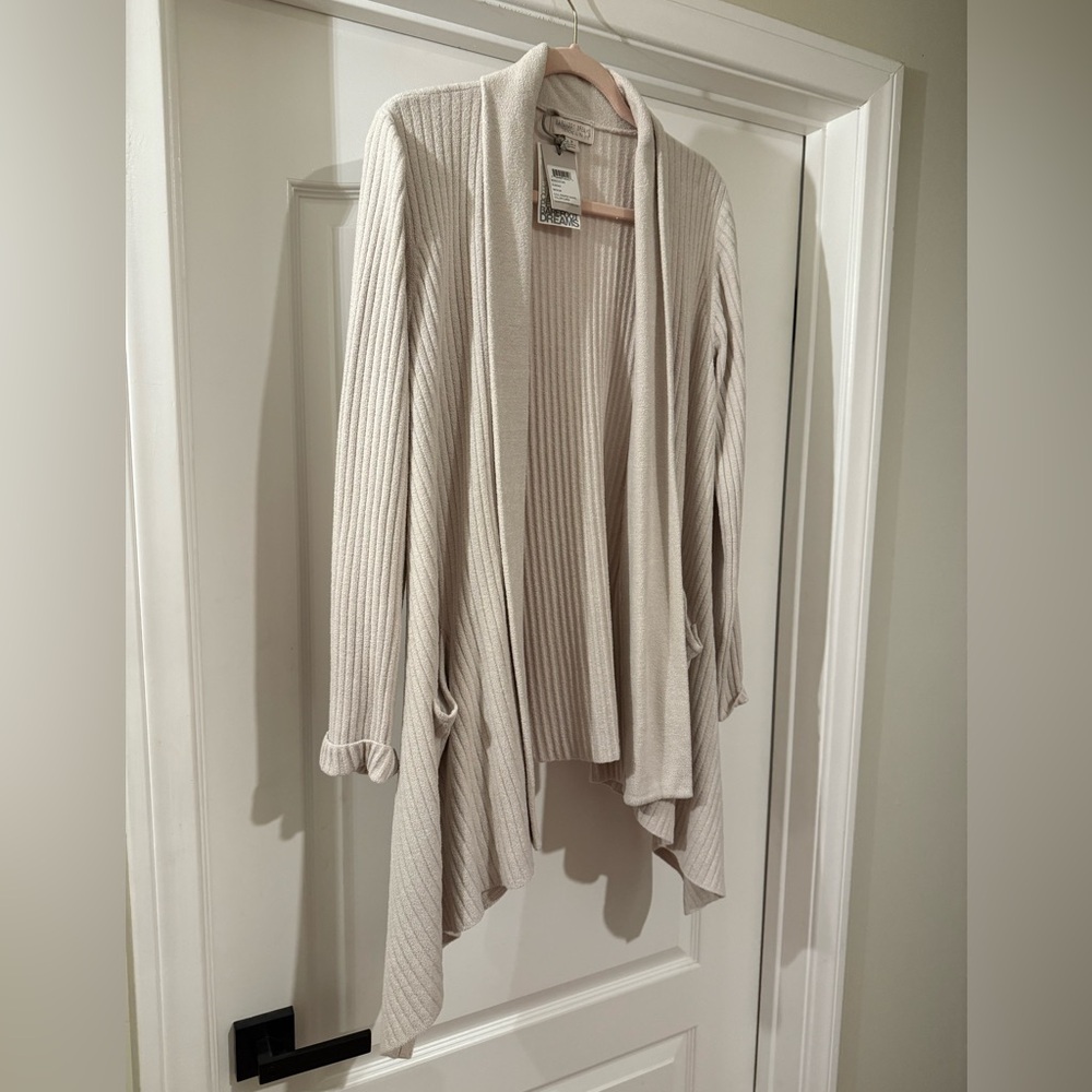 BAREFOOT DREAMS CCUL DRAPED SHAWL
COLLAR CARDI - Picture 4 of 10
